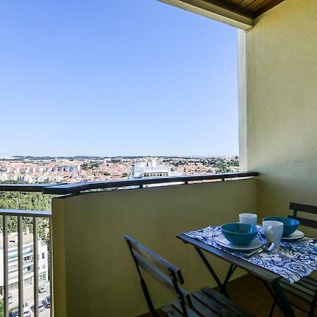 Apartament Cozy Studio With Balcony And Beautiful View Cascais Zewnętrze zdjęcie