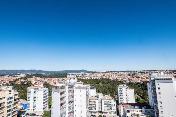 Apartament Cozy Studio With Balcony And Beautiful View Cascais Zewnętrze zdjęcie